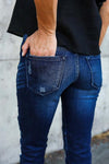 Calça Jeans Slim com Detalhes