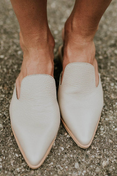Mule Couro Bico Fino